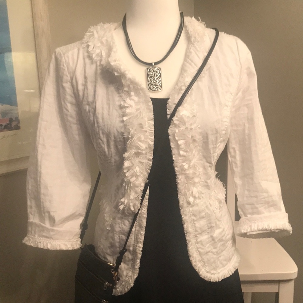 Chico's size 0 white jacket, open front fun ribbon detail